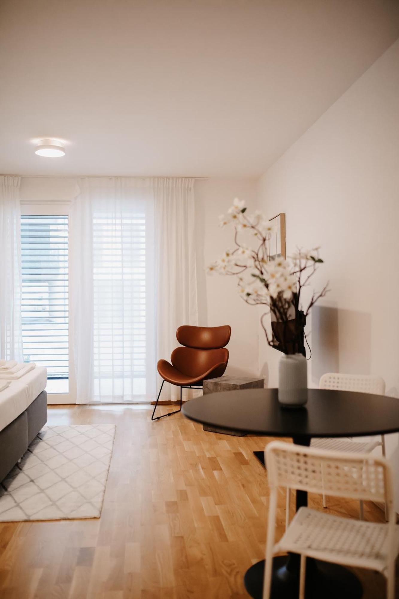 Modern * Wenen